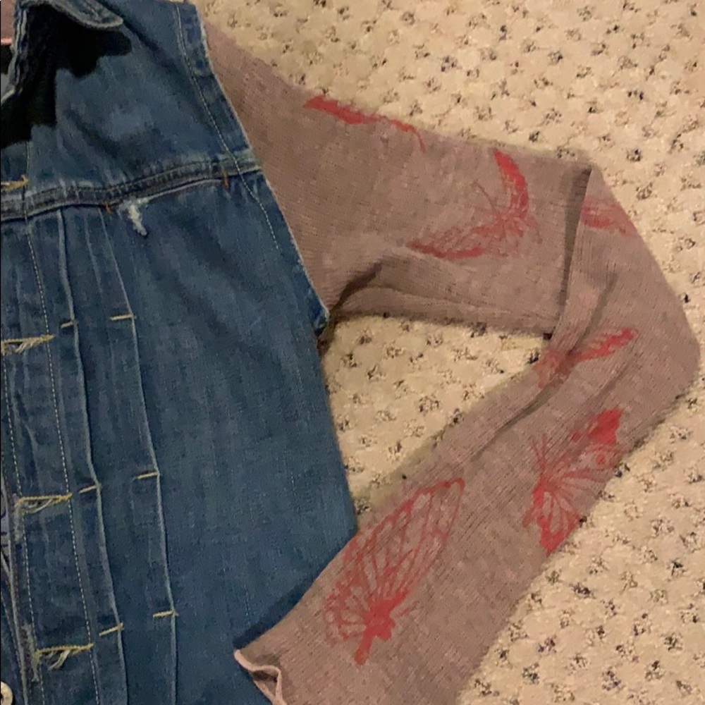 Jean jacket - Picture 2 of 3